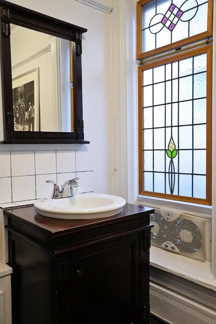 Vancouver Hideaway Guesthouse Εξωτερικό φωτογραφία