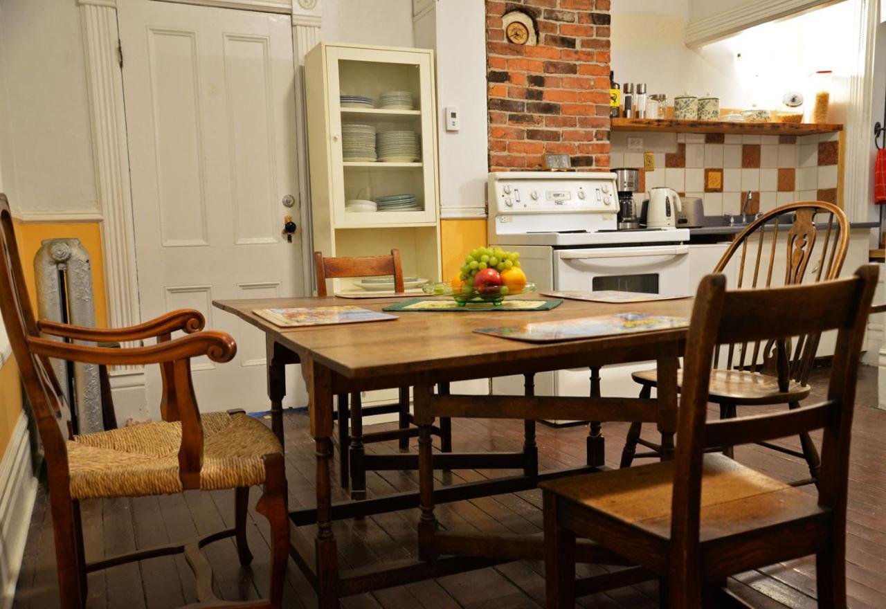 Vancouver Hideaway Guesthouse Εξωτερικό φωτογραφία