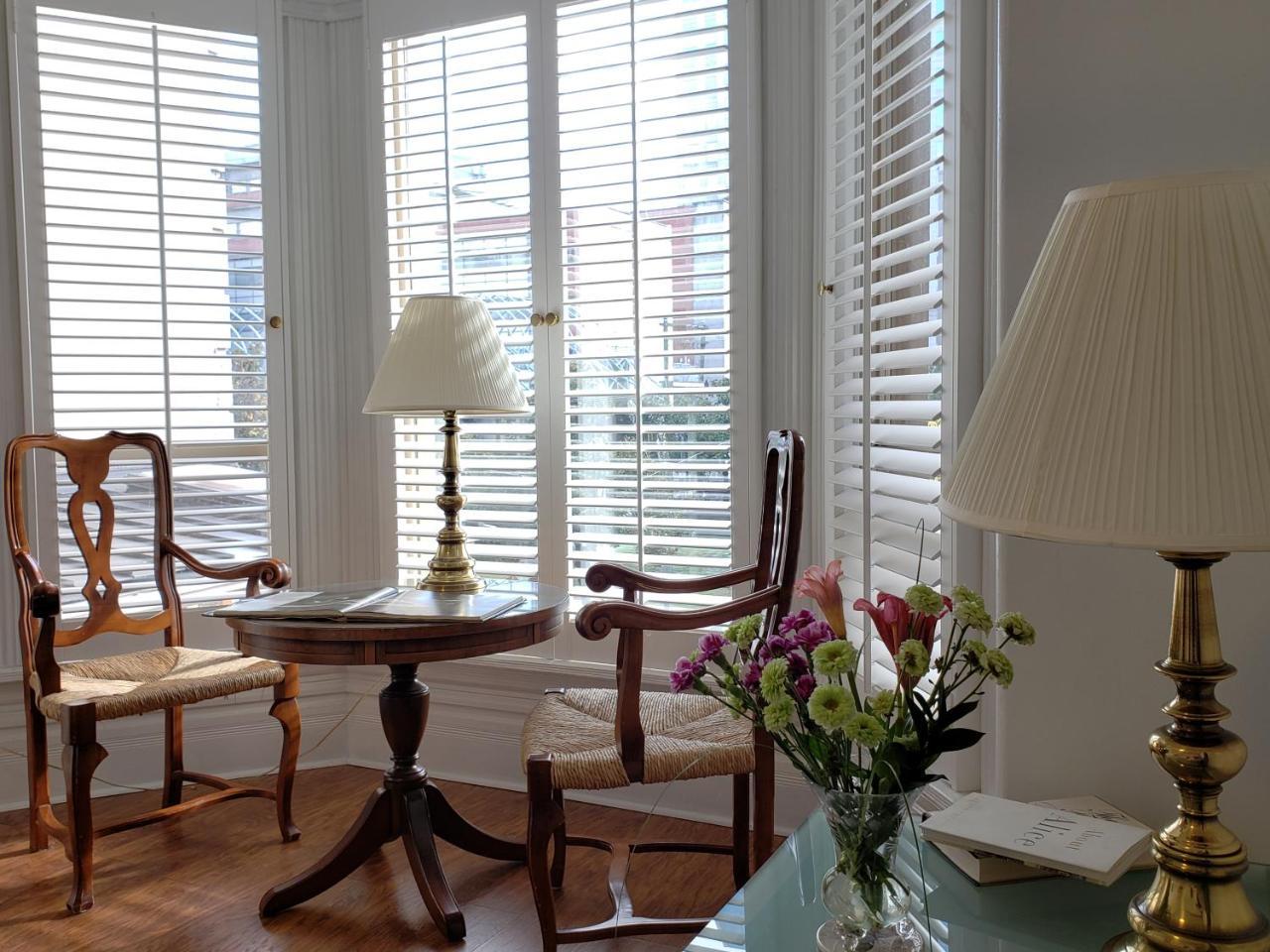 Vancouver Hideaway Guesthouse Εξωτερικό φωτογραφία